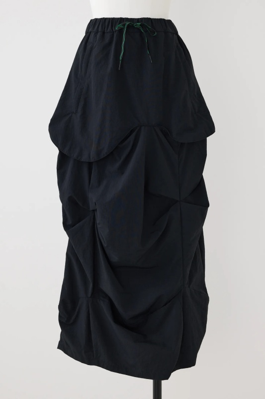 日本品牌 繭型造型長裙