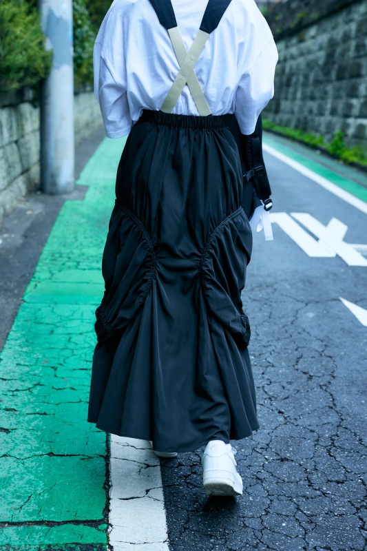 日本品牌 側抓皺吊帶裙 2色