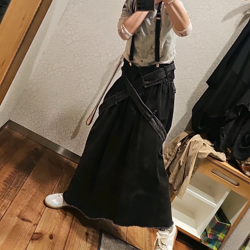 日本品牌 腰帶半身裙