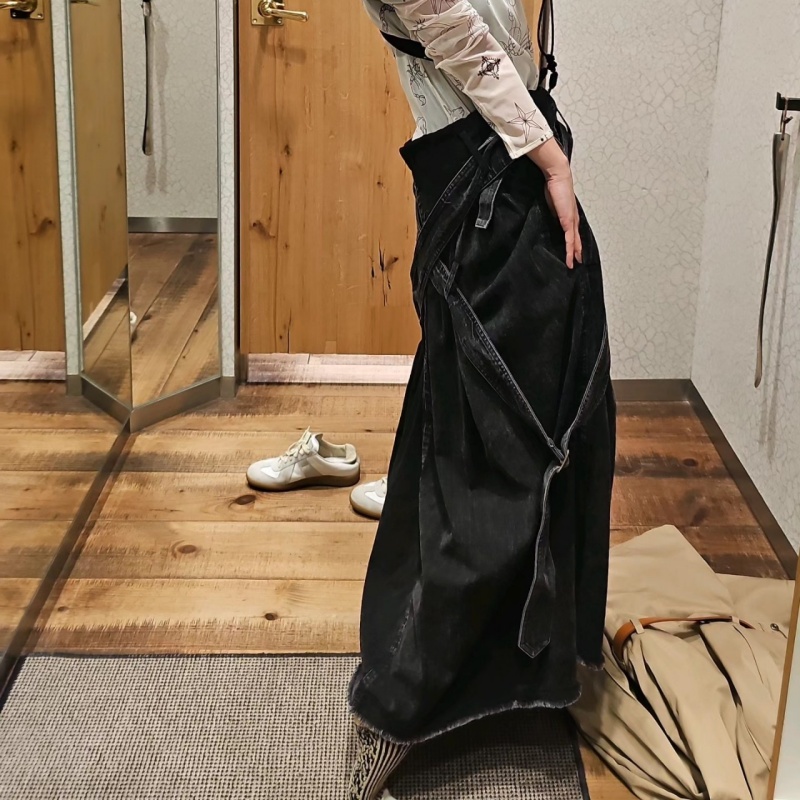日本品牌 腰帶半身裙