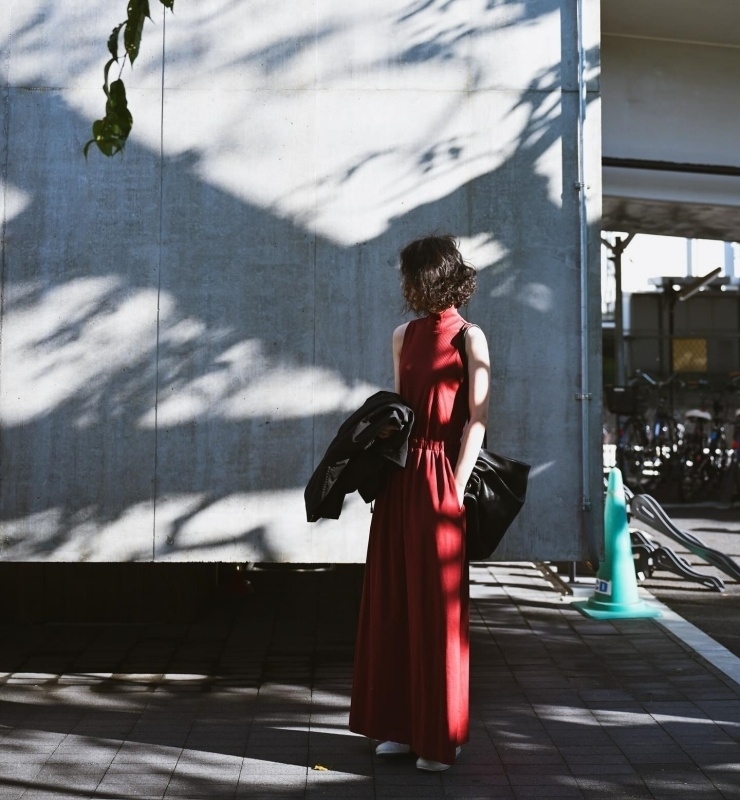 日本訂製服 削肩高領背心洋 2色