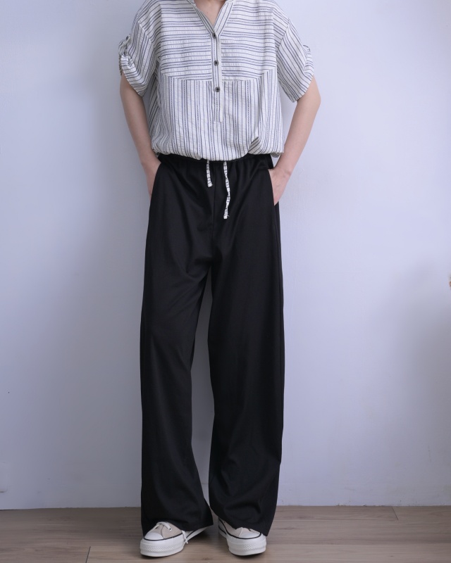 韓 橫條直條小釦上衣 size