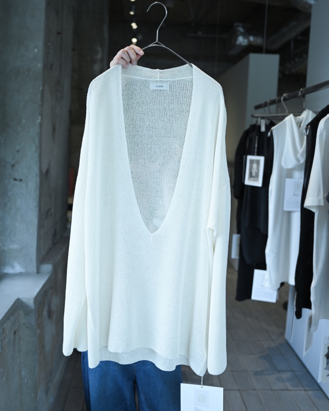 日本奶奶家2號 Deep V 絲質寬版上衣 3色