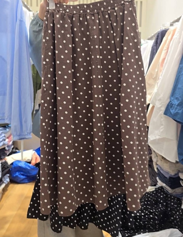 韓 白點點長裙 2色 size