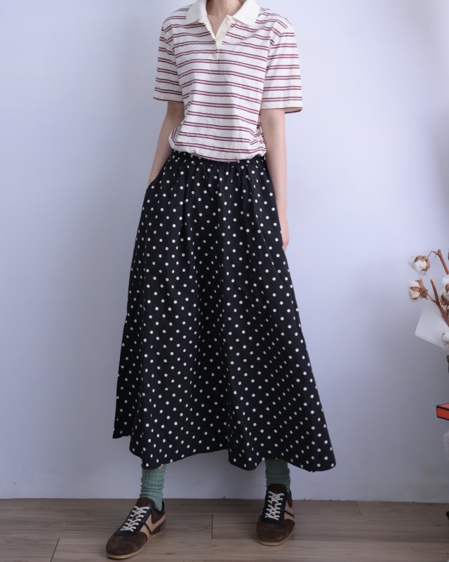 韓 白點點長裙 2色 size