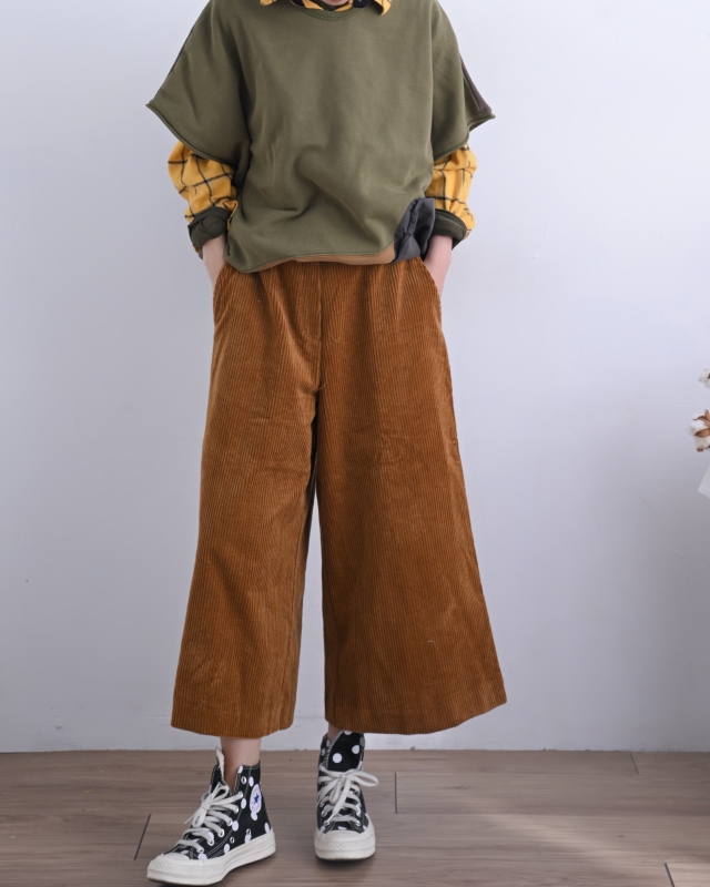 日本品牌 不對稱配色拉鍊口袋上衣