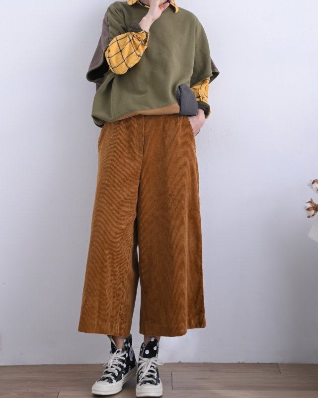 日本品牌 不對稱配色拉鍊口袋上衣