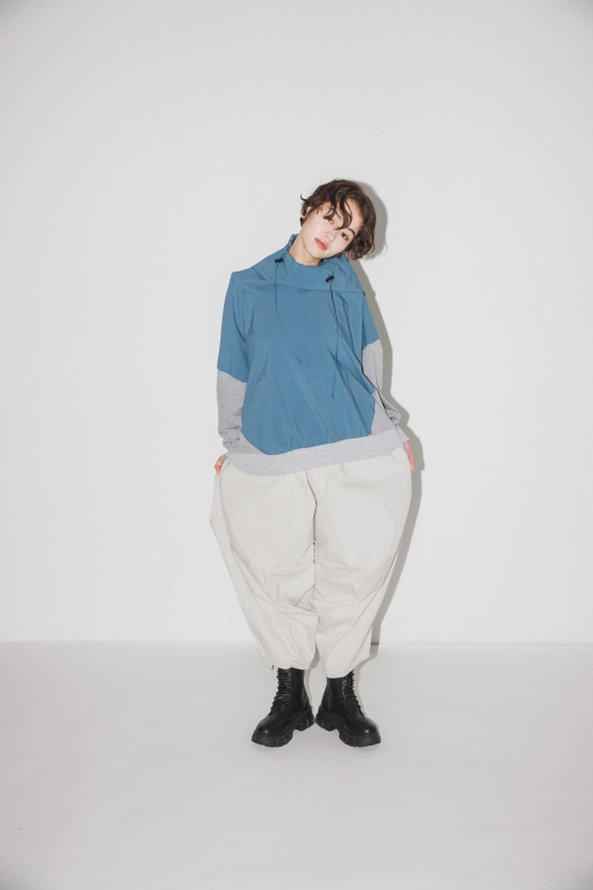 日本伊努伊努 異材質拚色連帽上衣 3色 大人款