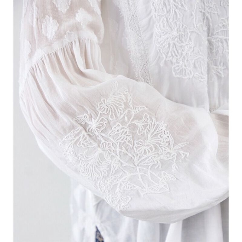 日本品牌 復古刺繡蓬鬆提花襯衫 2色