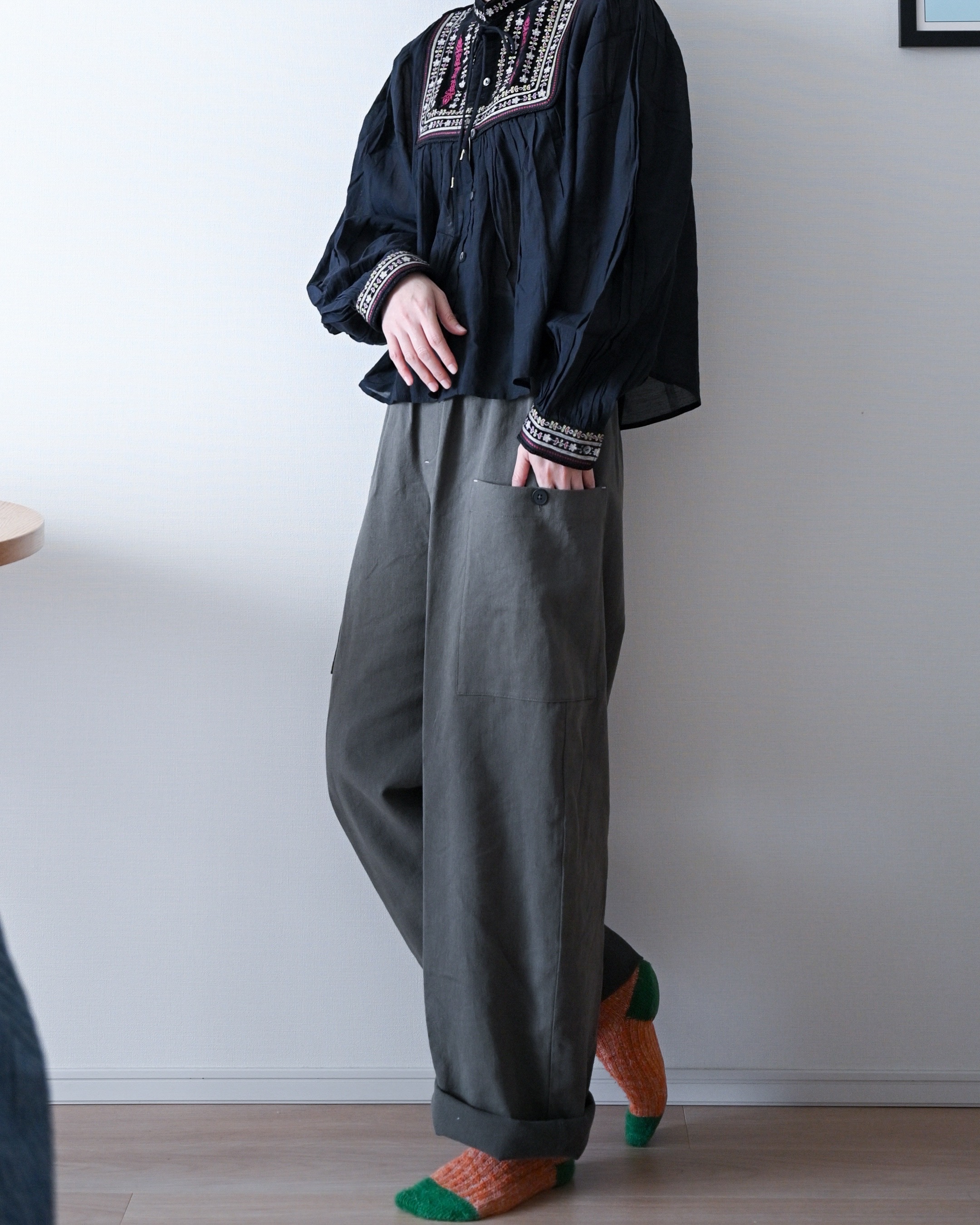 日本品牌 波西米亞風多色刺繡襯衫