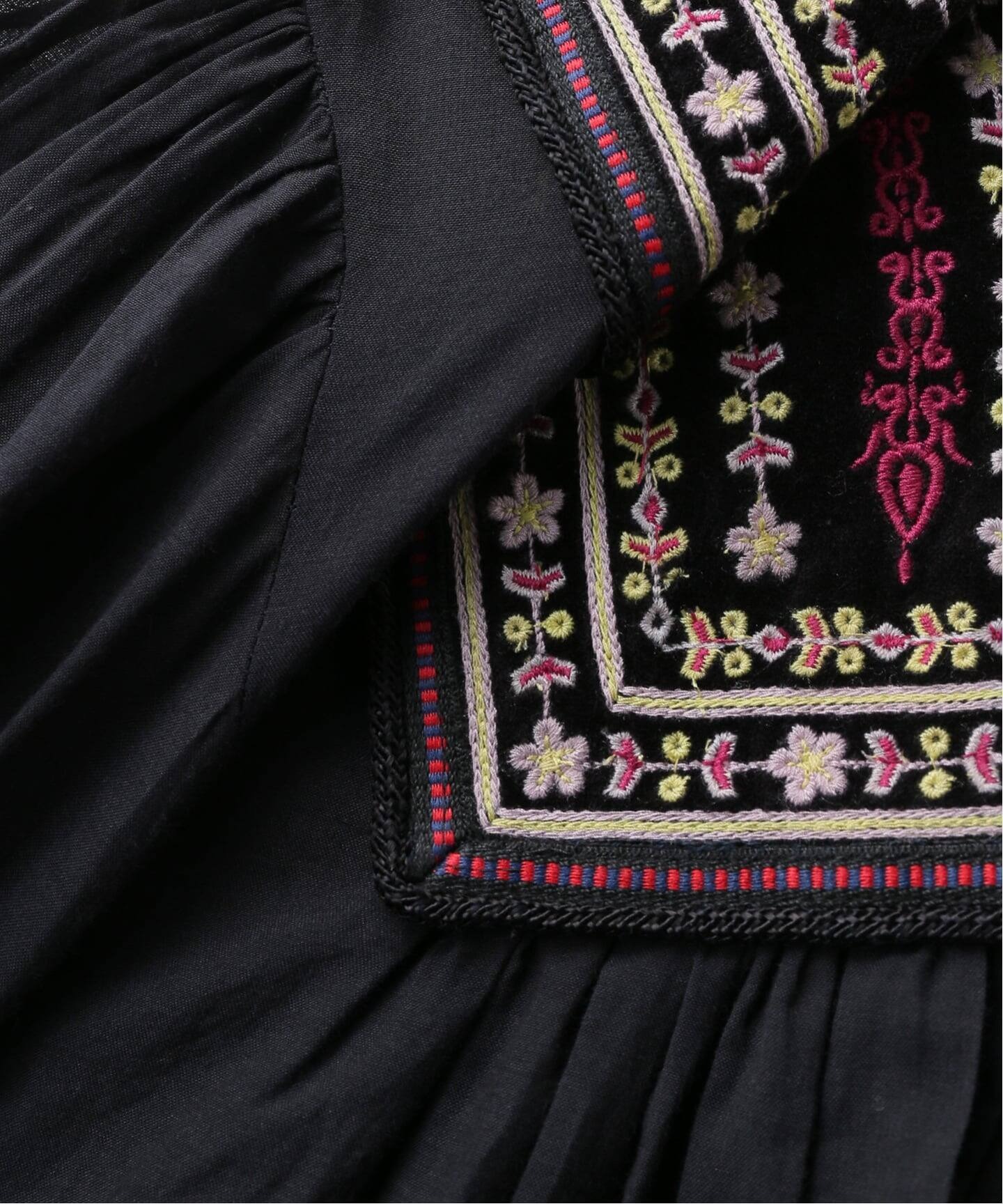 日本品牌 波西米亞風多色刺繡襯衫