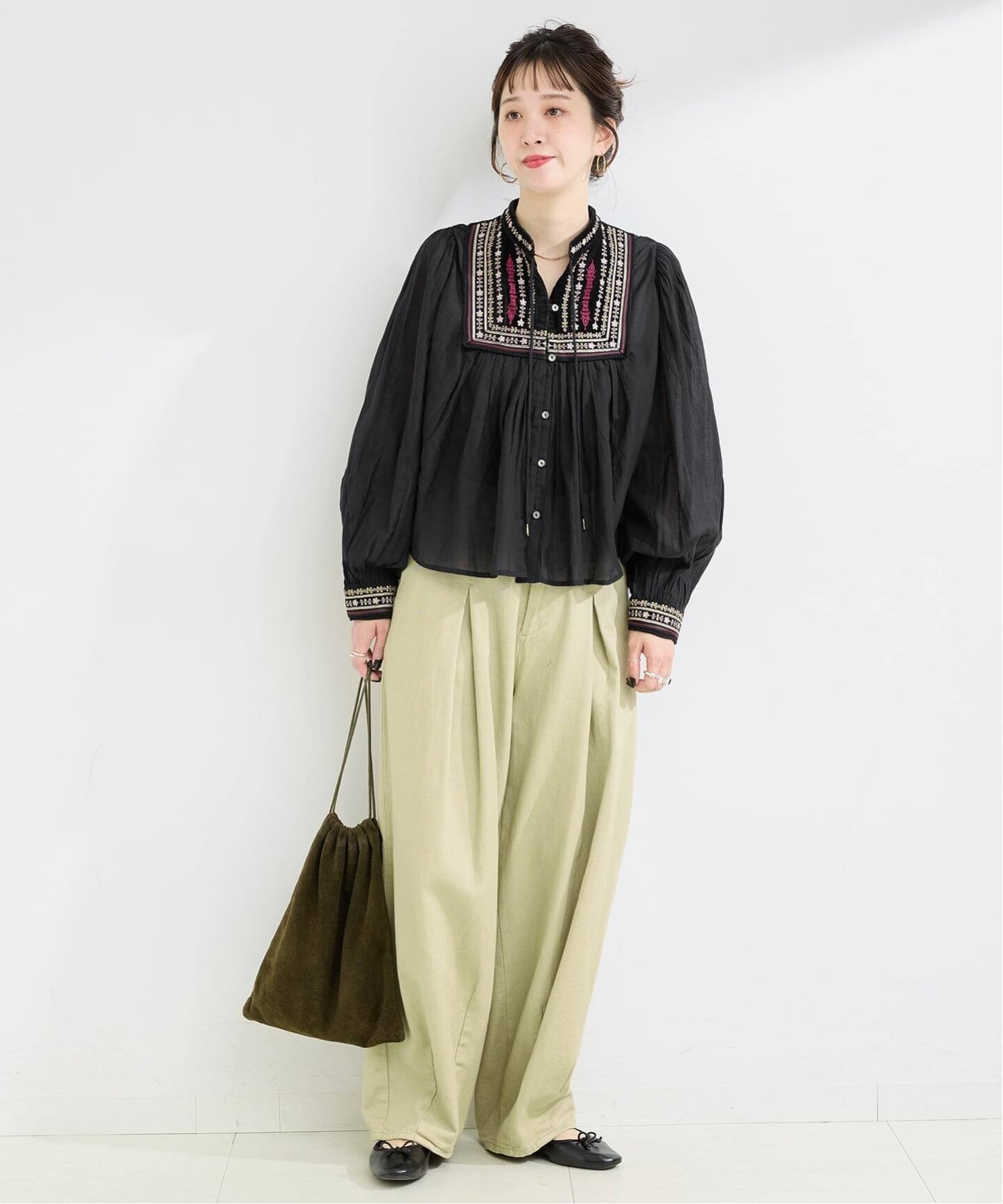 日本品牌 波西米亞風多色刺繡襯衫