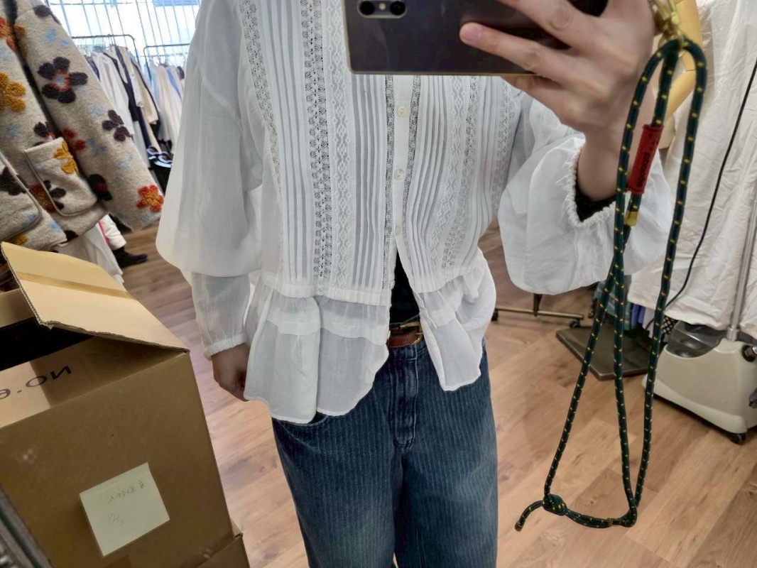 日本品牌 河畔蕾絲雙層上衣 2色