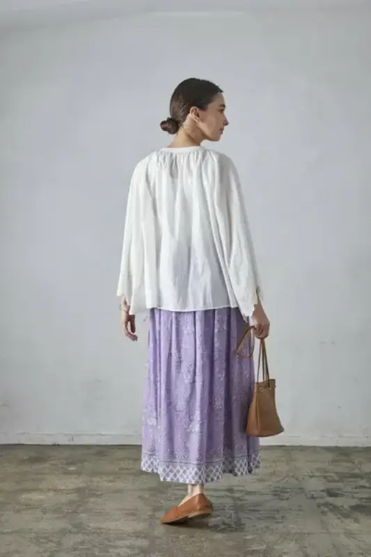 日本品牌 扇貝邊鏤空刺繡蓬蓬襯衫