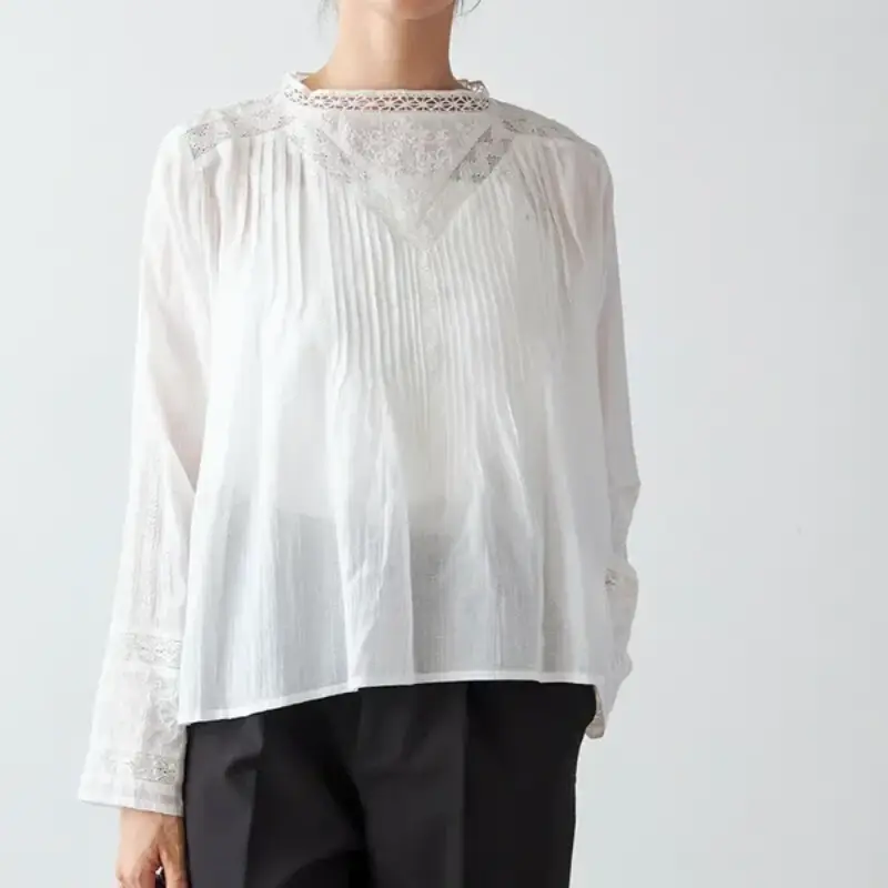 日本品牌 復古刺繡蕾絲褶襉襯衫