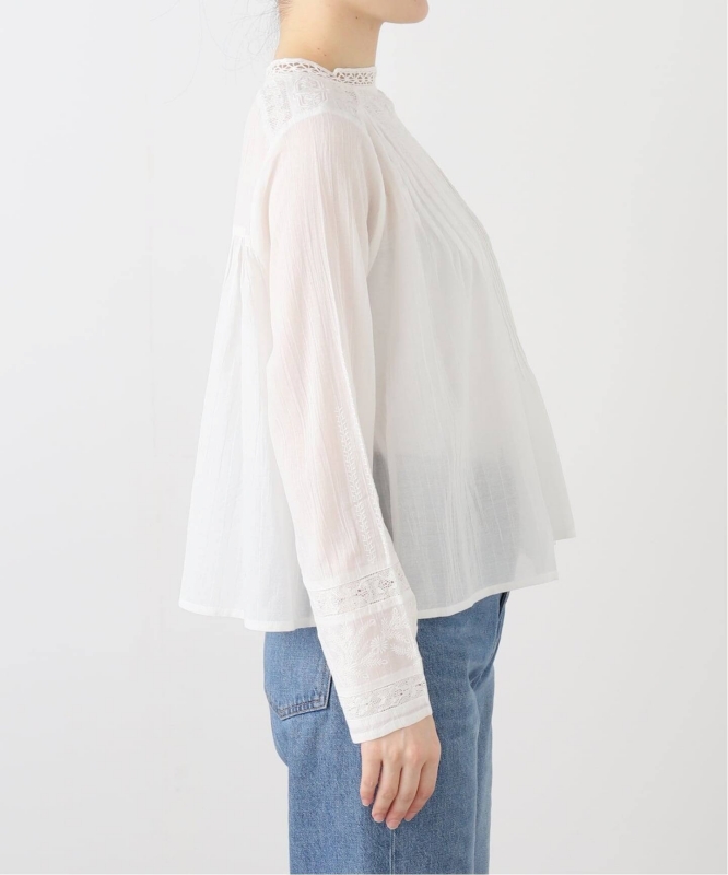 日本品牌 復古刺繡蕾絲褶襉襯衫