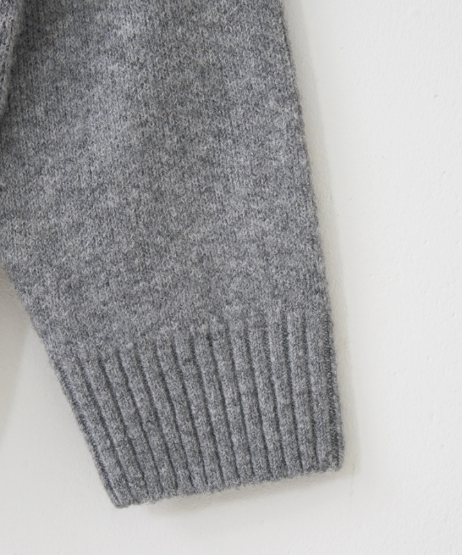 日本品牌 動物刺繡針織上衣 4色