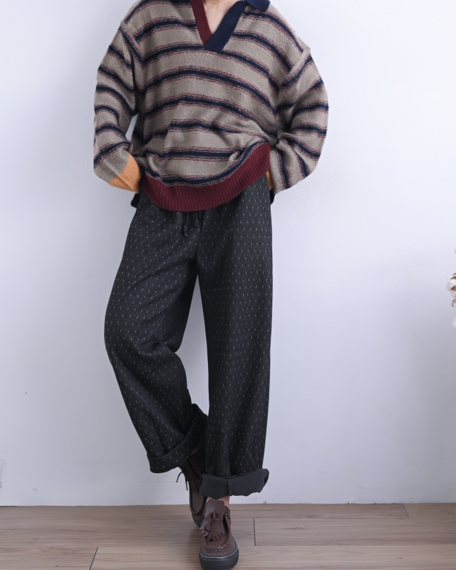 日本品牌 配色領條紋針織上衣