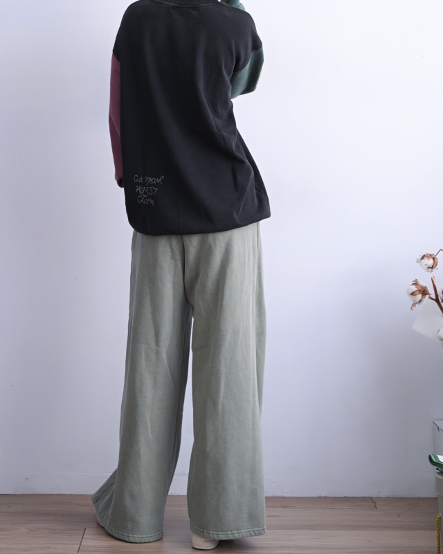 日本品牌 內刷毛刺繡貼布拼色大學T