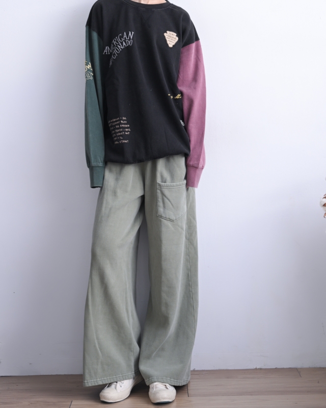 日本品牌 內刷毛刺繡貼布拼色大學T