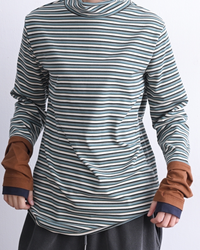 日本品牌 細條紋拼接高領內搭上衣 3色