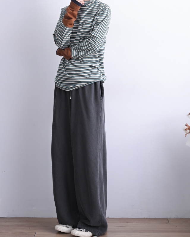 日本品牌 細條紋拼接高領內搭上衣 3色