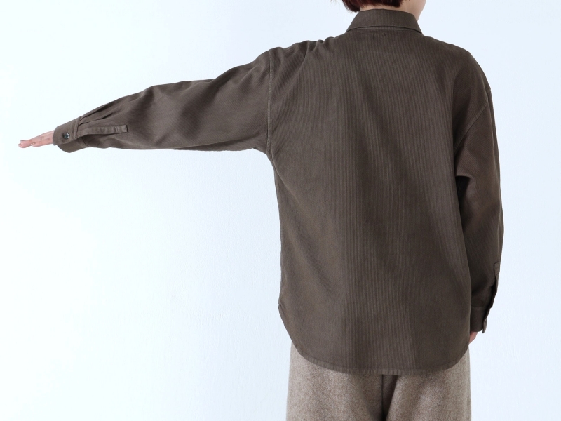 日本奶奶家 綿刺子織寬版襯衫 4色