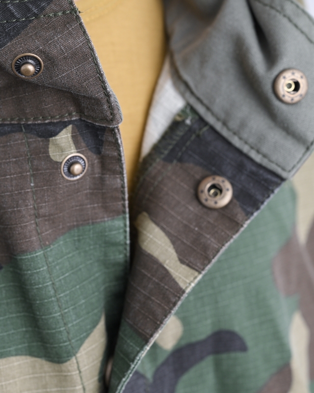 日本品牌 細織小格紋連帽上衣 2色