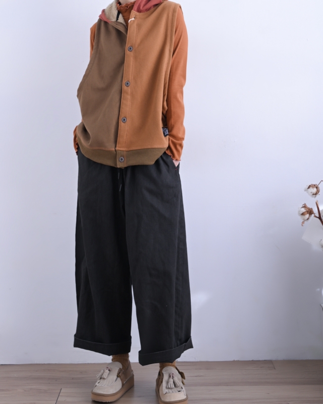 日本品牌 內刷毛拚色連帽背心