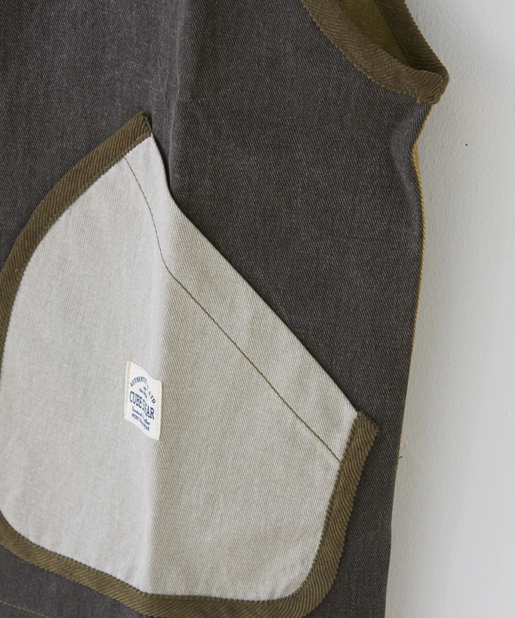 日本品牌 不規則紗斜紋V領背心