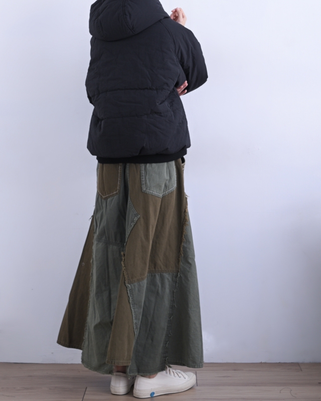 日本品牌 硫化染斜紋x迷你人字紋拼接長裙 2色