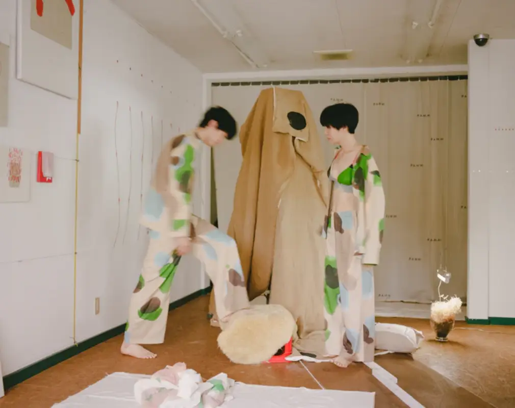 日本品牌 大幅植物印花睡衣