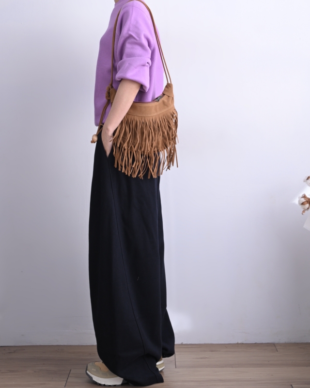 日本品牌 日常感流蘇肩背包