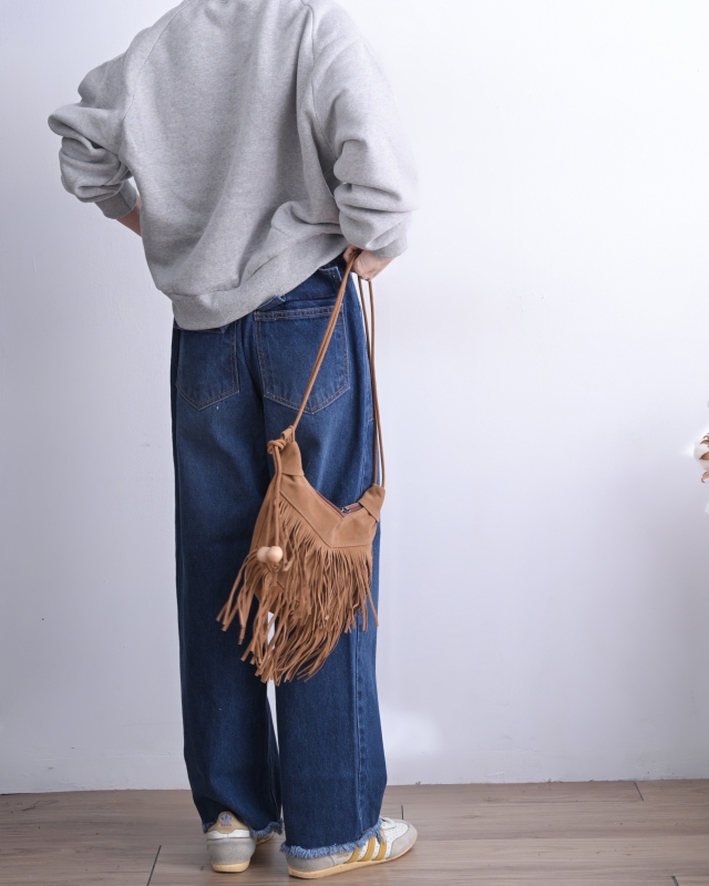 日本品牌 日常感流蘇肩背包