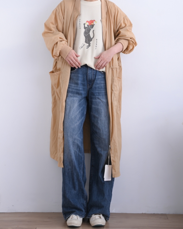 日本品牌 腰抽繩拉鍊長版外套 2色