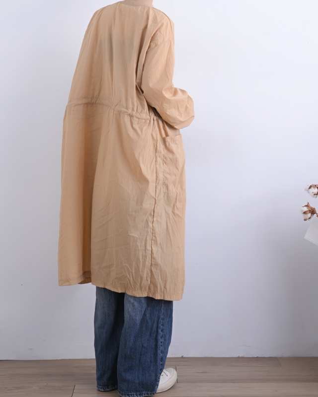 日本品牌 腰抽繩拉鍊長版外套 2色