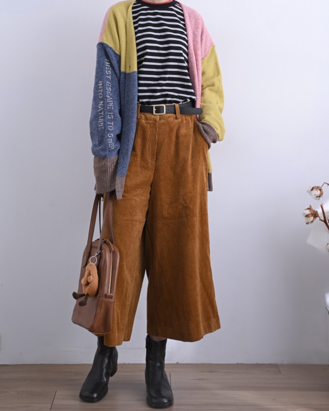 日本品牌 Yakufeel 針織配色V領開襟衫