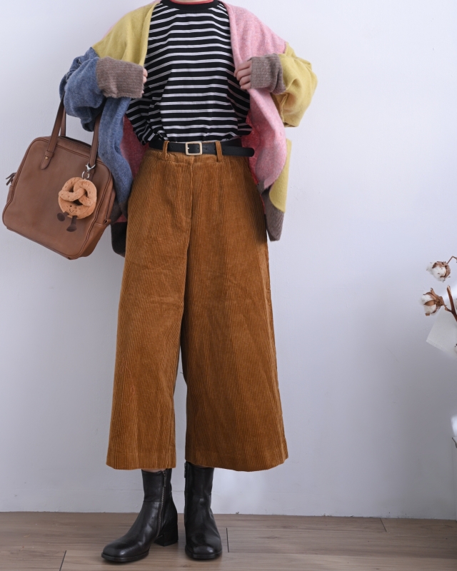 日本品牌 Yakufeel 針織配色V領開襟衫