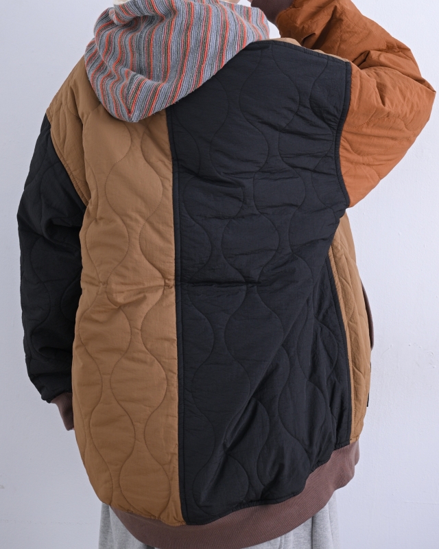 日本品牌 瘋狂拚色絎縫軍風夾克