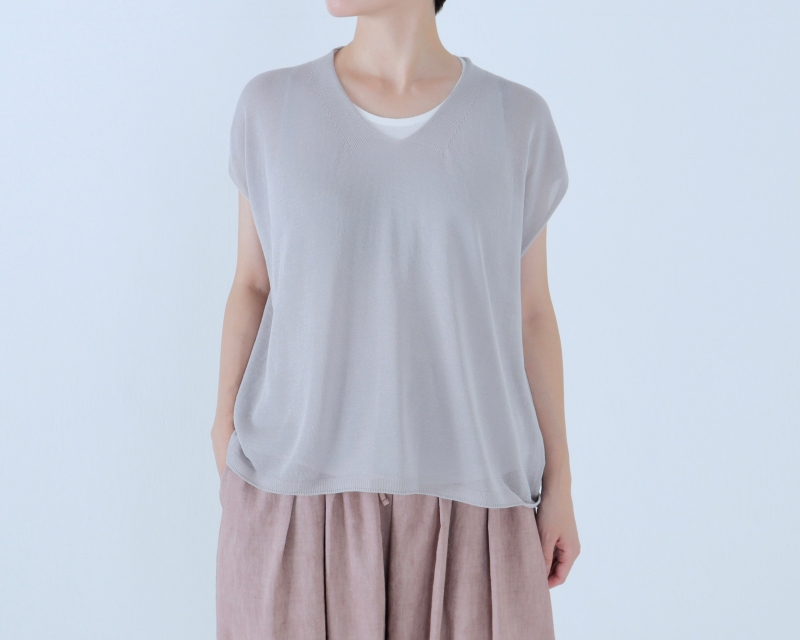 日本奶奶家 GIMA綿 V領法袖上衣 3色