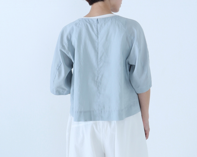 日本奶奶家 冷絲光氣球袖上衣 8色