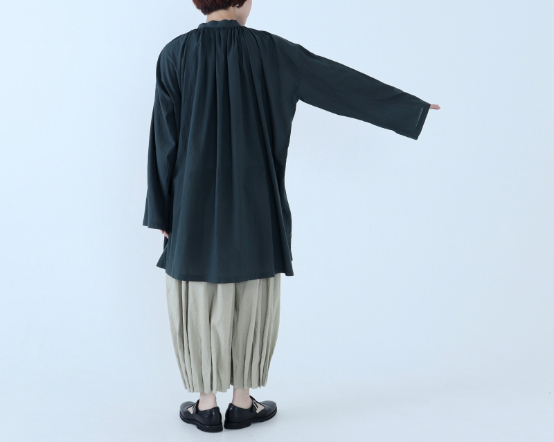 日本奶奶家 祕魯綿教堂領褶飾上衣 8色