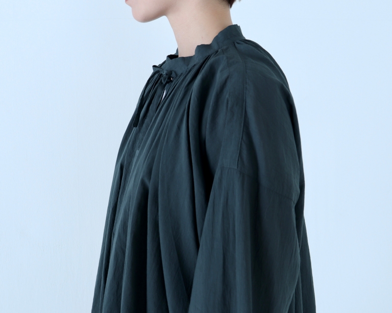 日本奶奶家 祕魯綿教堂領褶飾上衣 8色