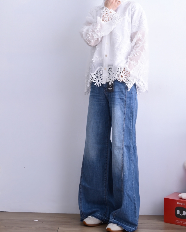 日本品牌 鉤花蕾絲襯衫