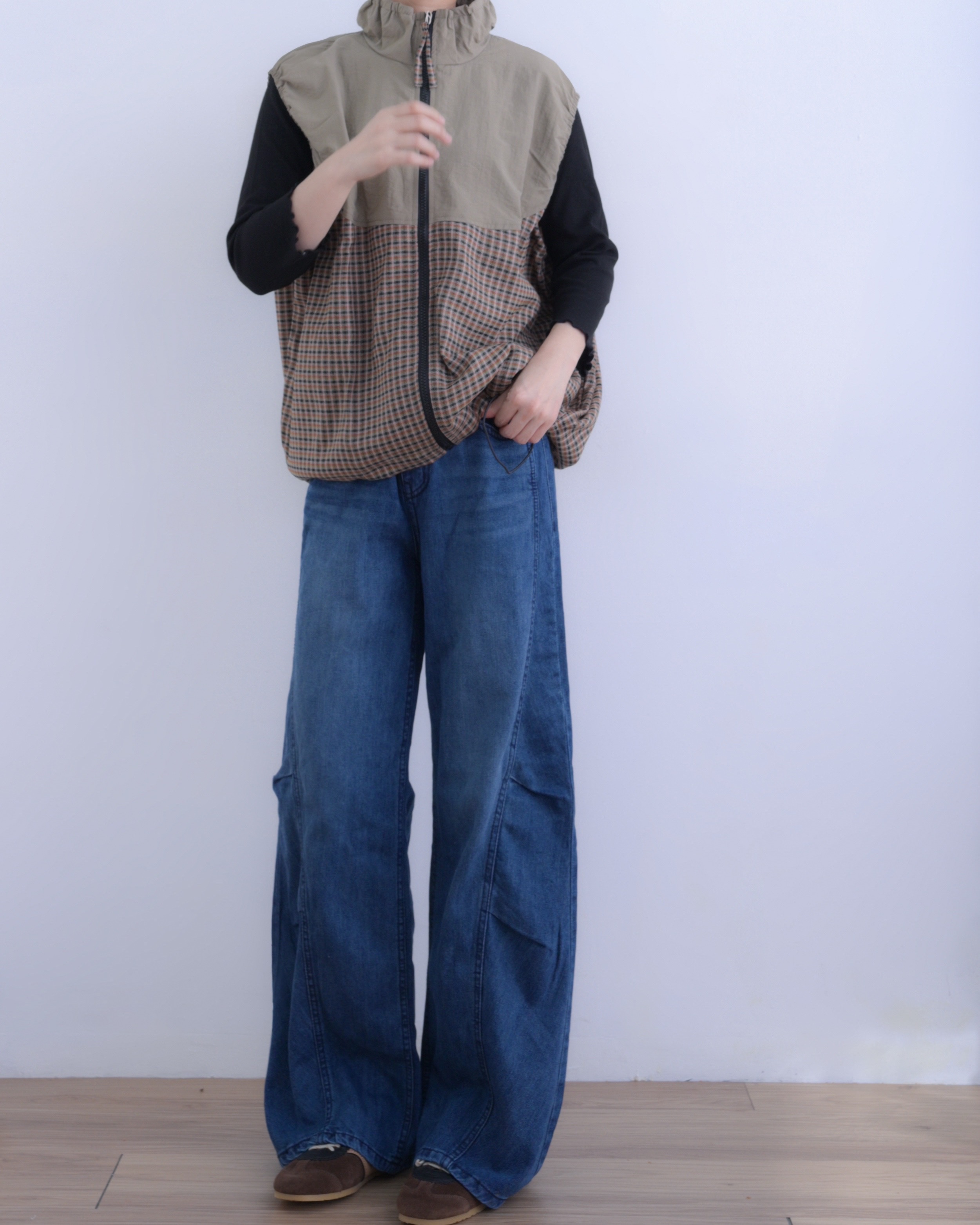 日本品牌 立領格紋拼接背心
