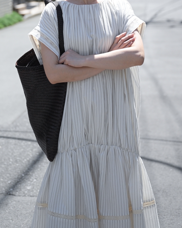 日本ENSW OBBY SCULPTURE DRESS