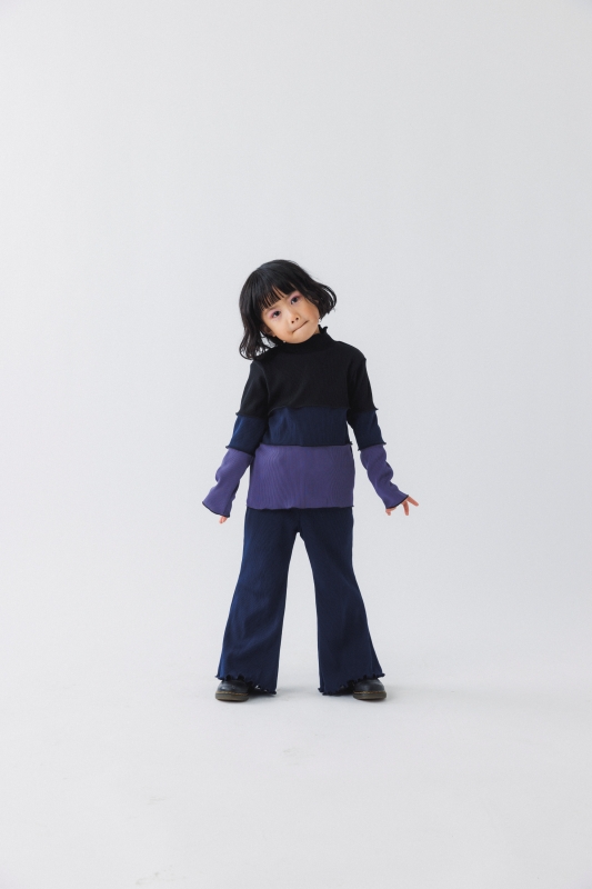 日本伊努伊努 高領拚色滾邊上衣 大人款 3色