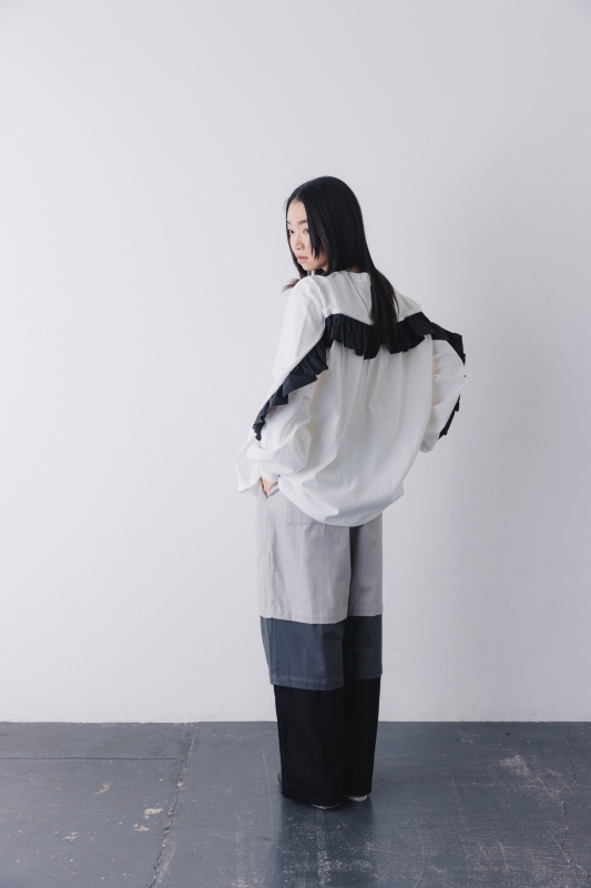 日本伊努伊努 立體拚荷葉上衣 大人款 3色