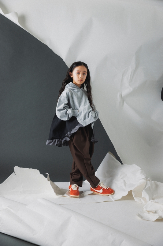 日本伊努伊努 荷葉配色連帽上衣 大人款 3色