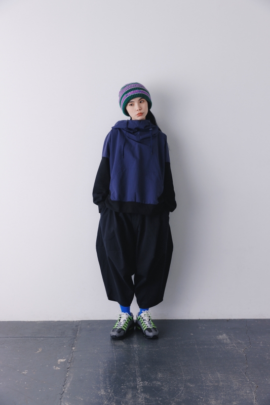 日本伊努伊努 撞色高領連帽上衣 大人款 3色